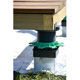 Plot terrasse réglable 20/90 mm pour pieu métallique Jouplast Elevo