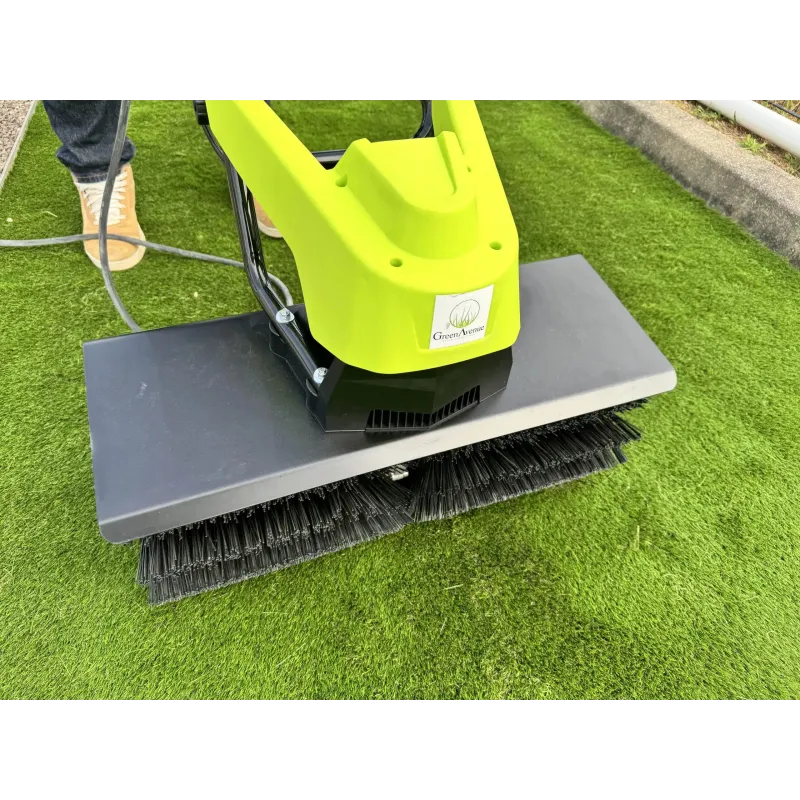 Brosse rotative pour gazon synthétique - Green Avenue