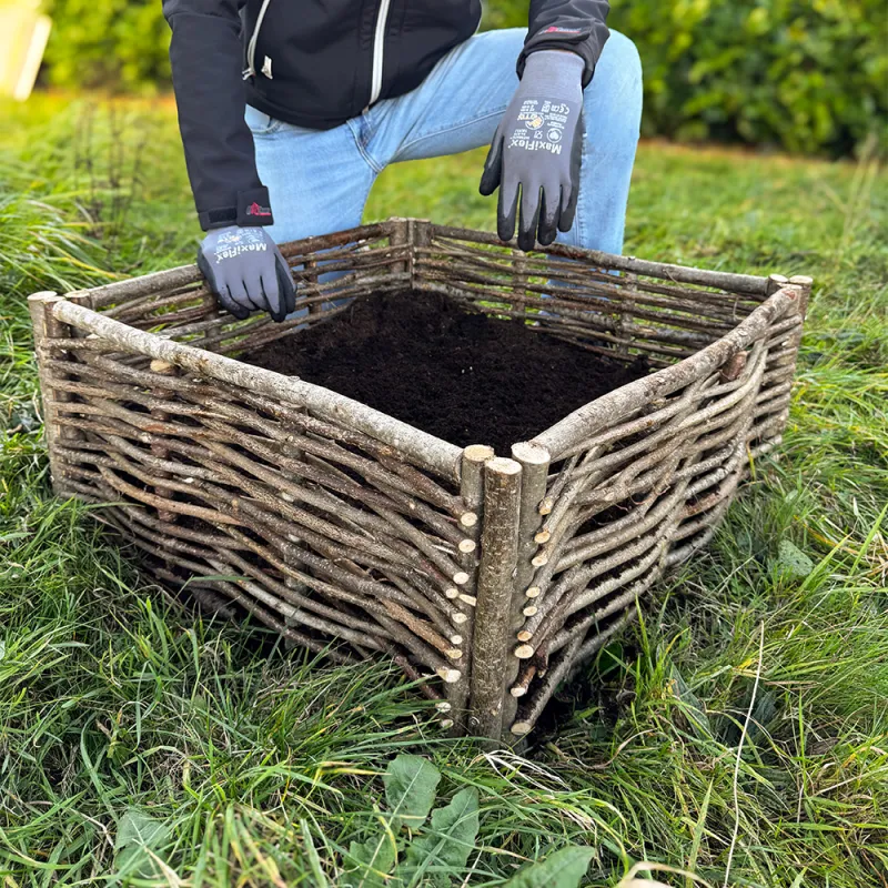 Jardinière en bois de noisetier tressé - 2 tailles disponibles